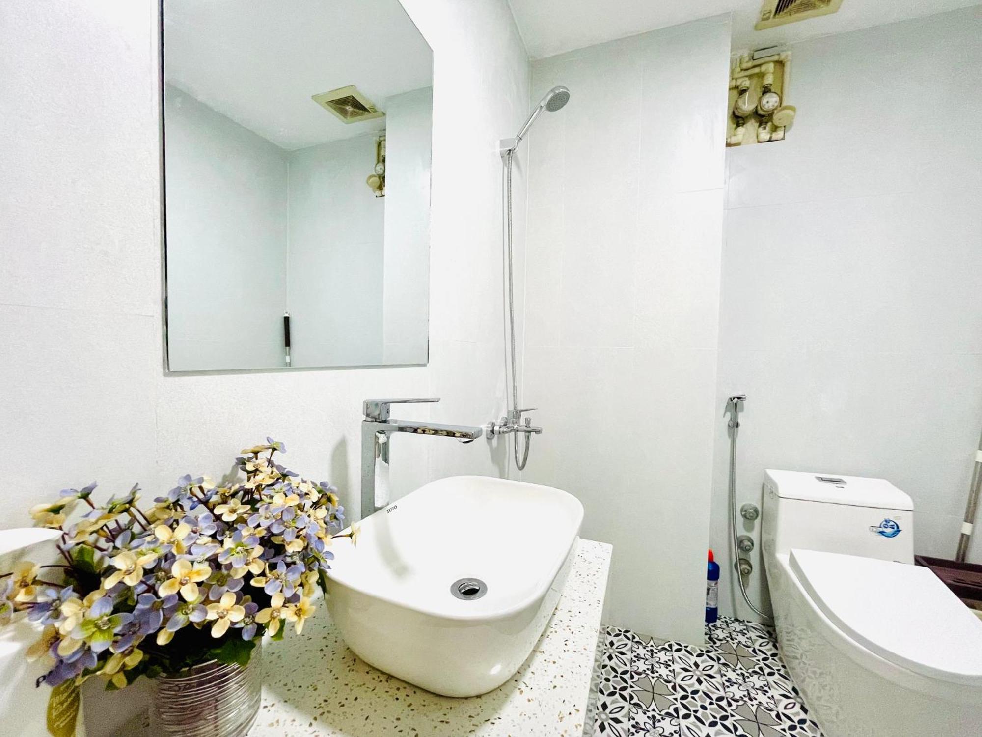 Vitamin Home Hoàn Kiếm Hanoï Extérieur photo